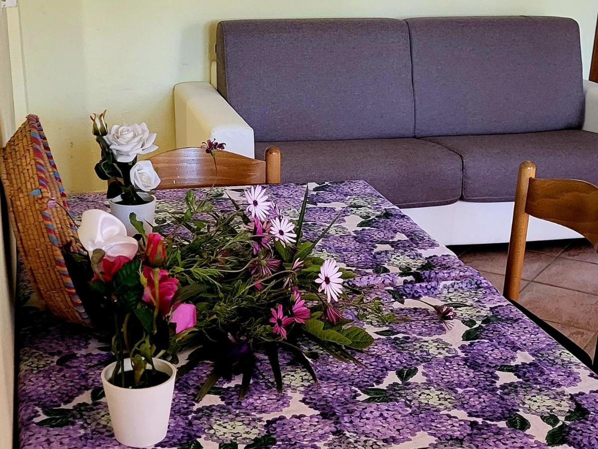 Apartamento Rosaspe Stintino Cuile Ezi Mannu Exterior foto
